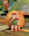 Cori the Hen Keeper Polymer Clay Keychain - nua shophouse